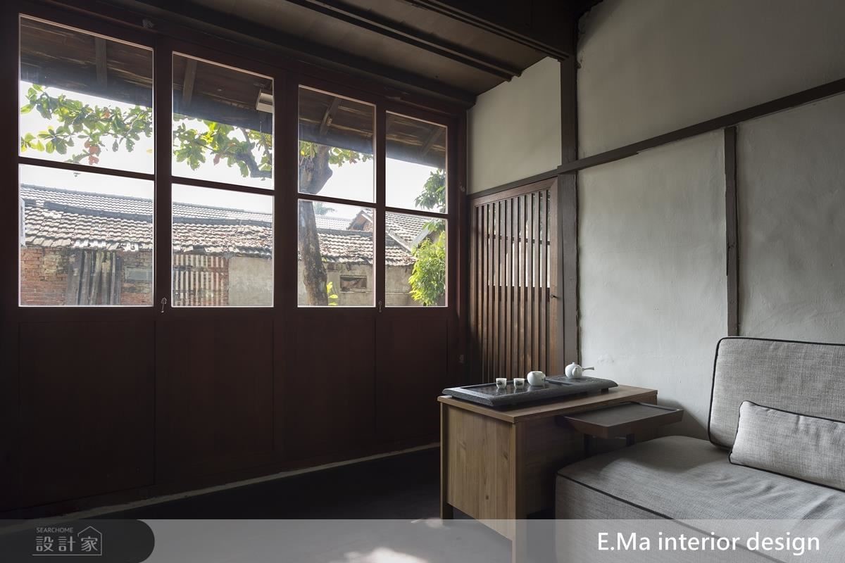 為活化年久失修的老眷村,高雄黃埔新村推出「以住代護