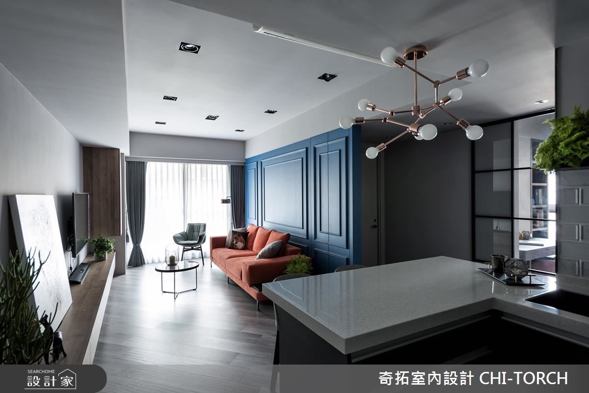 將多年的中古屋翻新,納入男屋主的陽剛以及女屋主喜愛