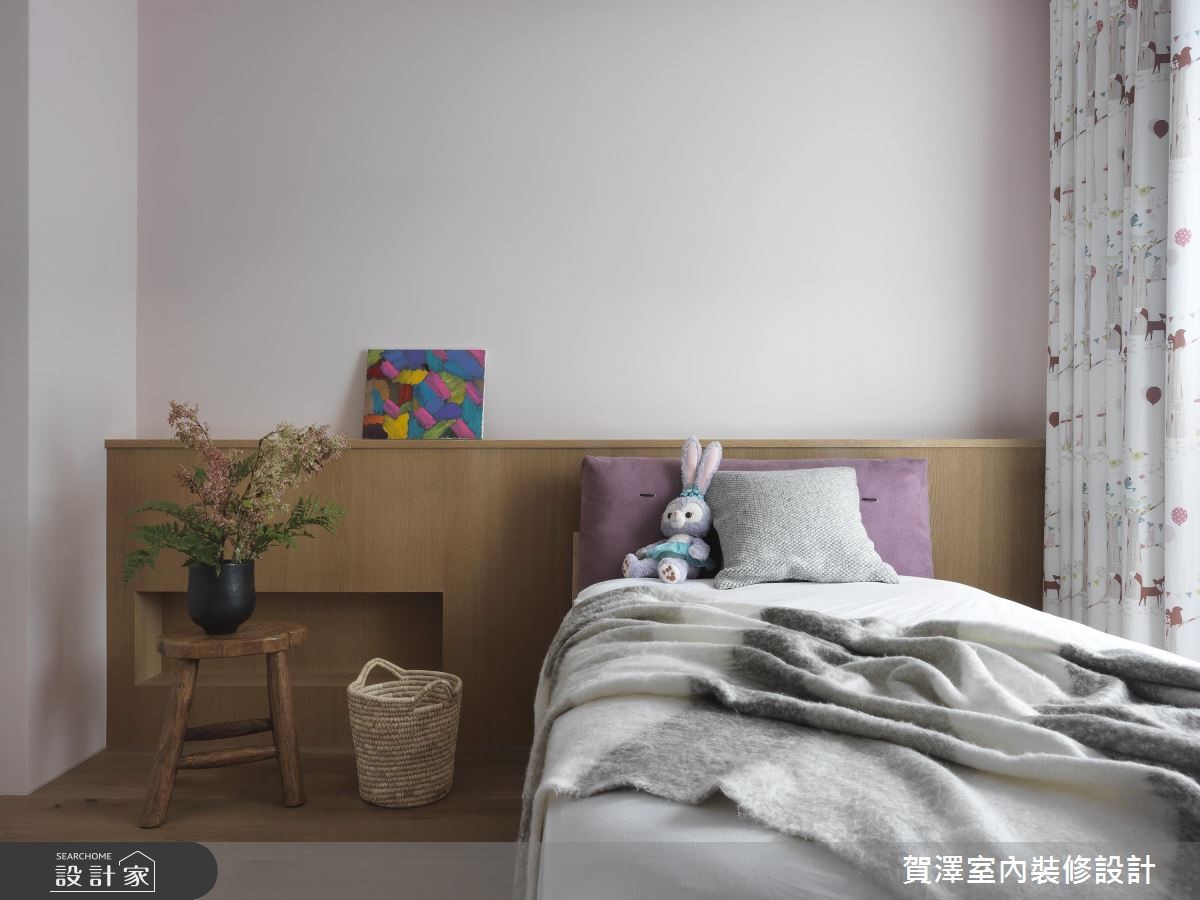 66.5 坪的大宅,設計概念上取自業主鍾情的獨立書店,