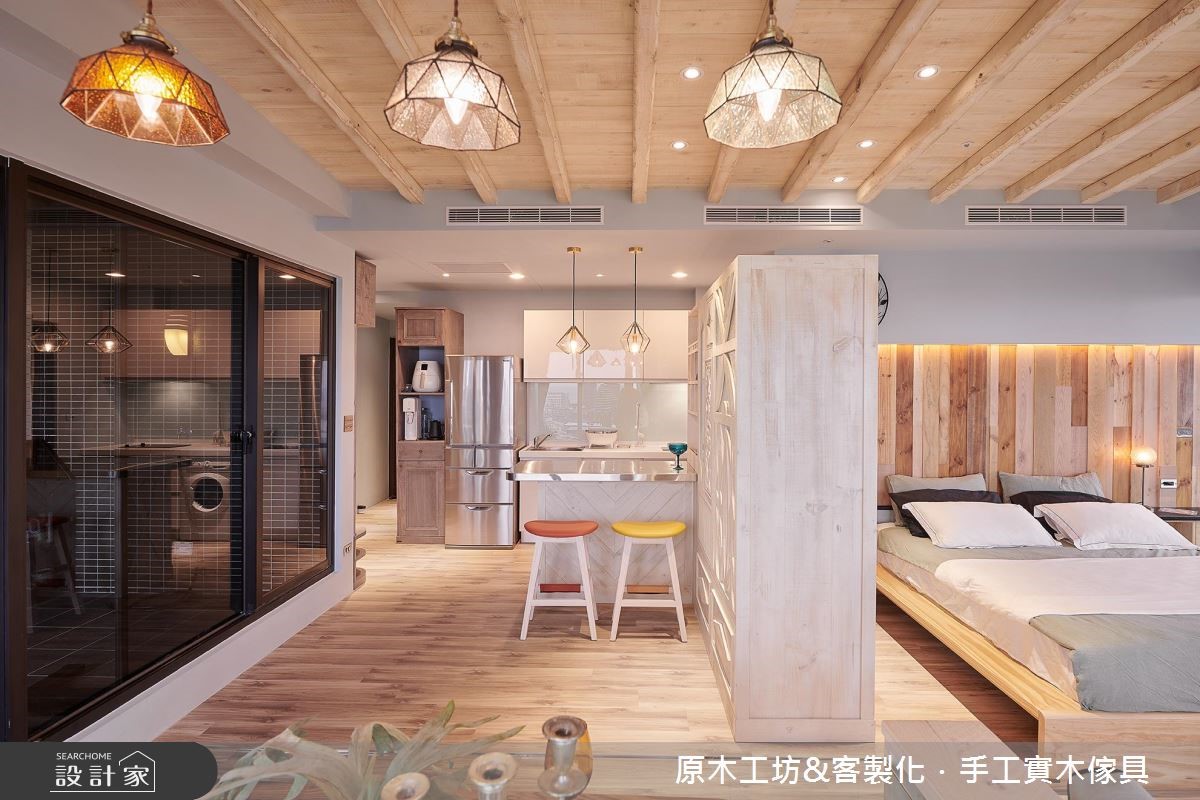喜歡原木質感的屋主夫妻倆,希望家裡能充滿自然木頭的