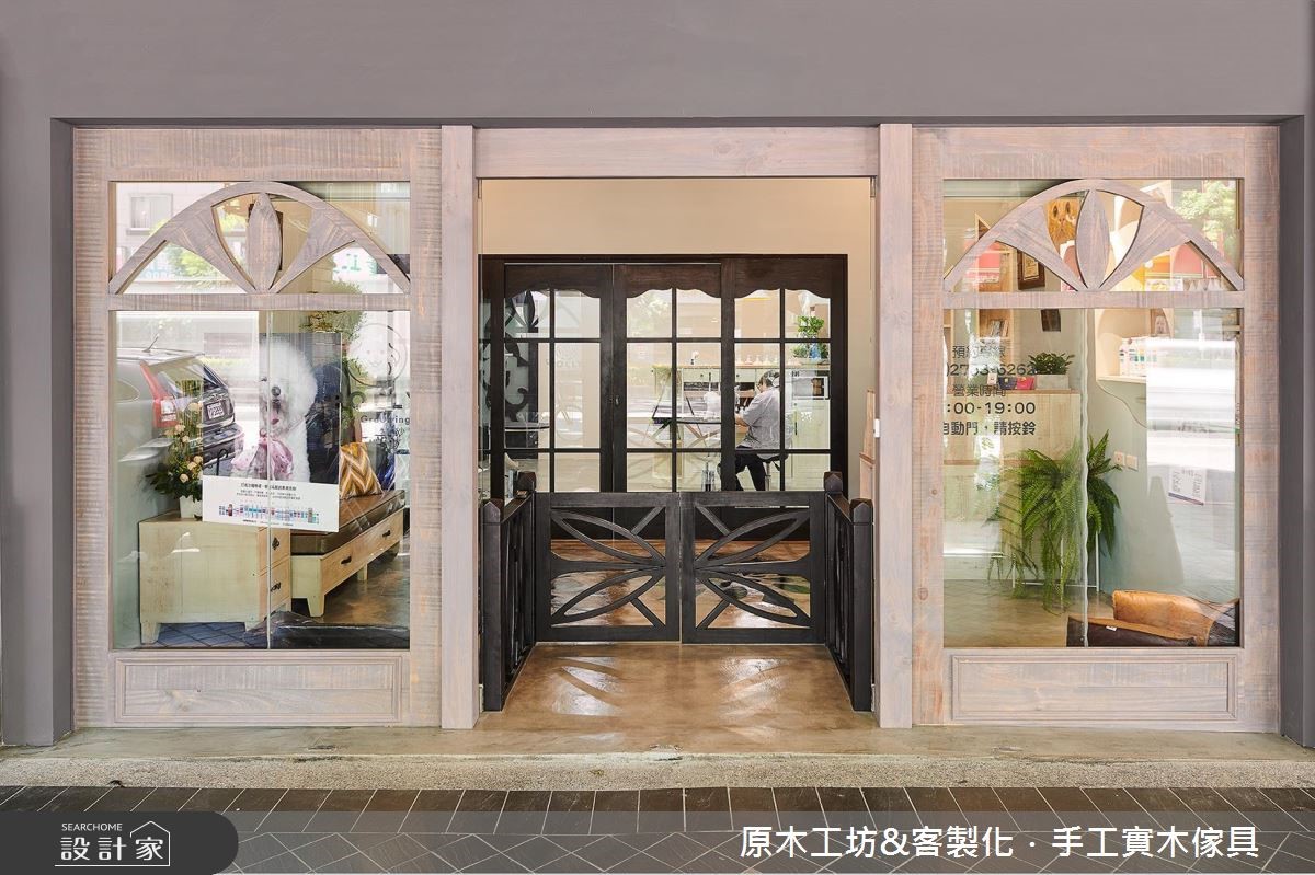 為了帶給毛小孩們一個健康、無毒且溫馨的美容環境,藉