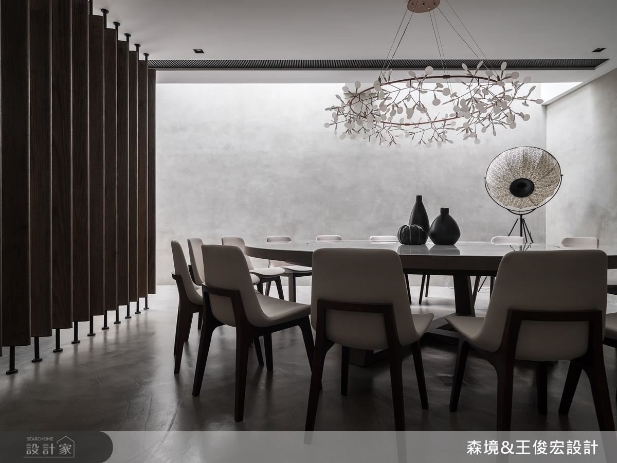 雙拼透天別墅的住宅,最大缺憾就是室內光照不足,擅長