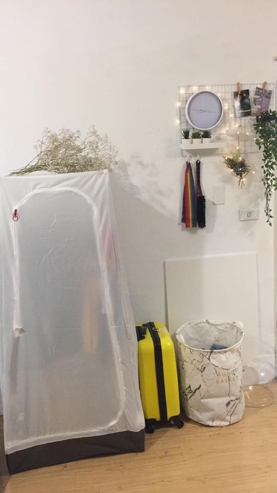 Pei Wu的租屋處,原本是非常傳統的老舊公寓,屋齡大概