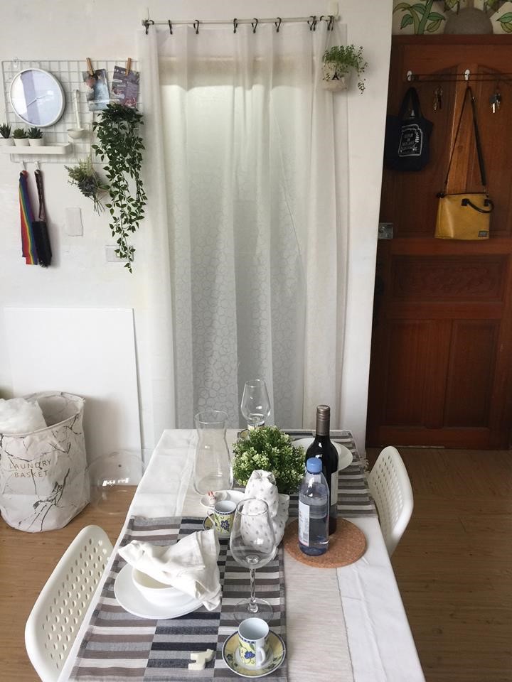 Pei Wu的租屋處,原本是非常傳統的老舊公寓,屋齡大概