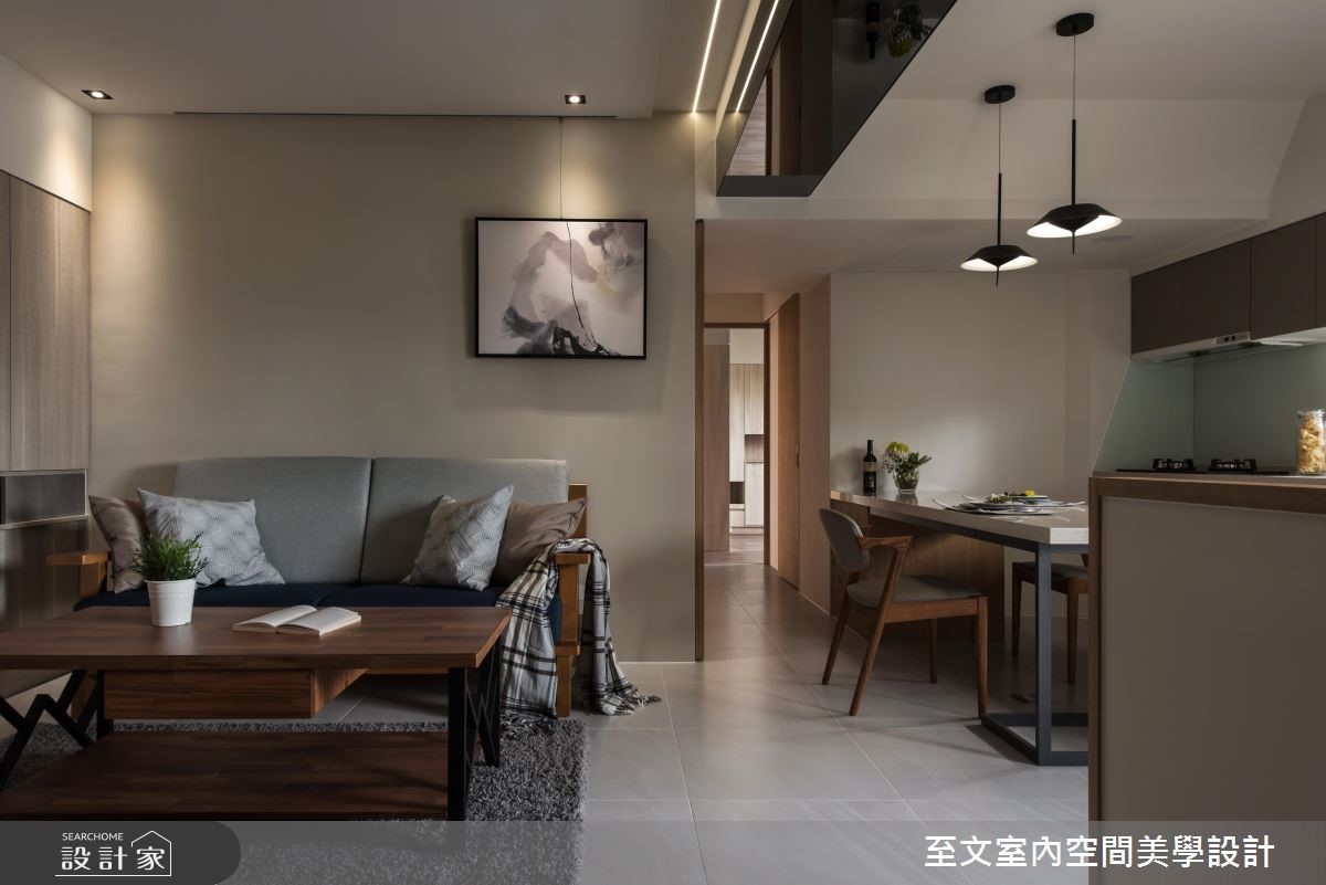 作為退休宅使用的24坪老屋,設計師將屋況翻新,改善樑