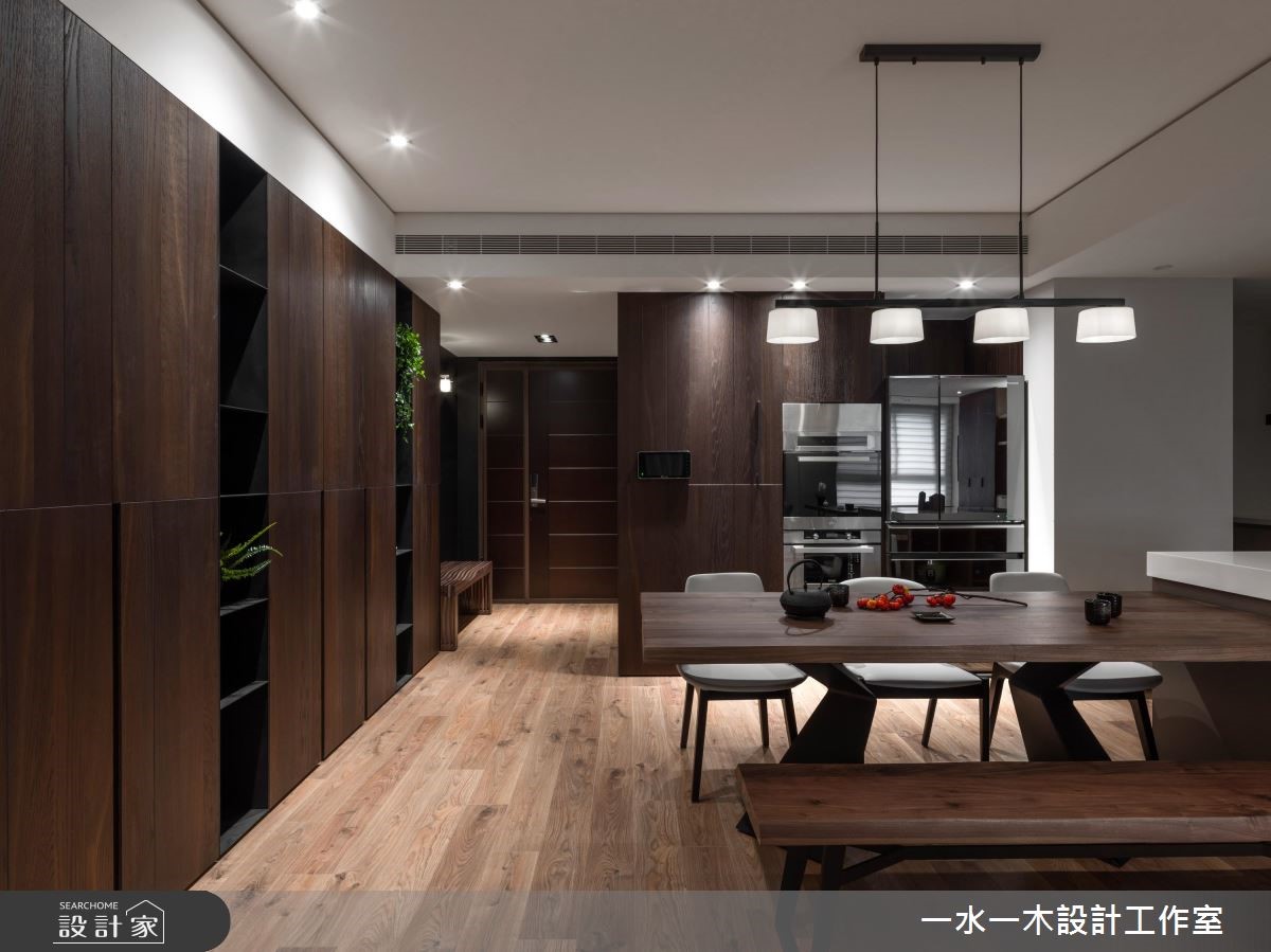 設計師在見到 45 坪住宅的屋主後,就對他的溫文儒雅印