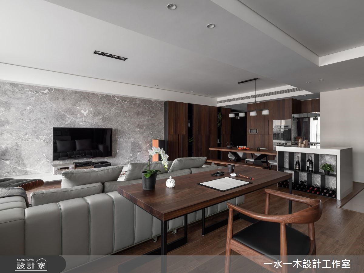 設計師在見到 45 坪住宅的屋主後,就對他的溫文儒雅印