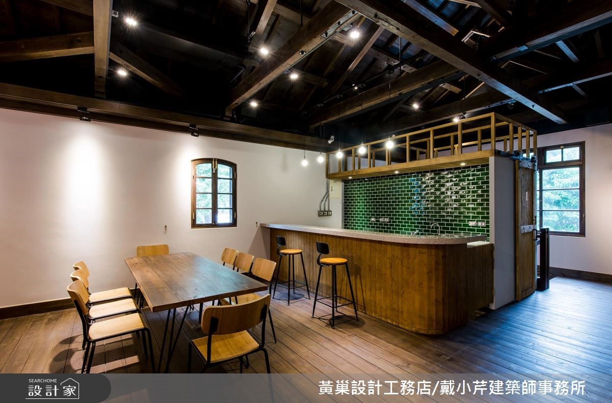 使用磚木混合建造、超過百年歷史的三井倉庫,在重新修