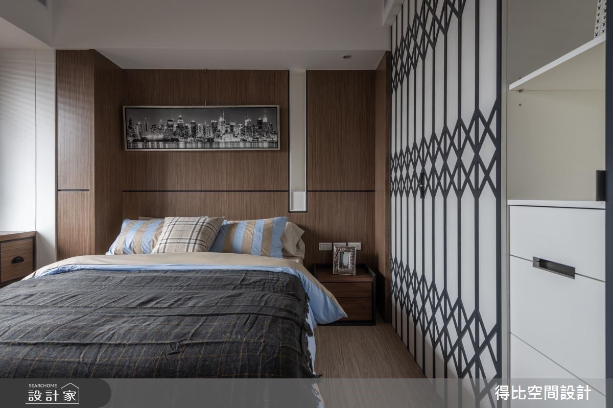 13 坪的 Loft 風小宅,以兩人的生活對話為核心,透過