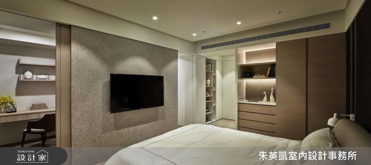 為了就讀附近大學的女兒,並方便老婆回娘家探親,屋主