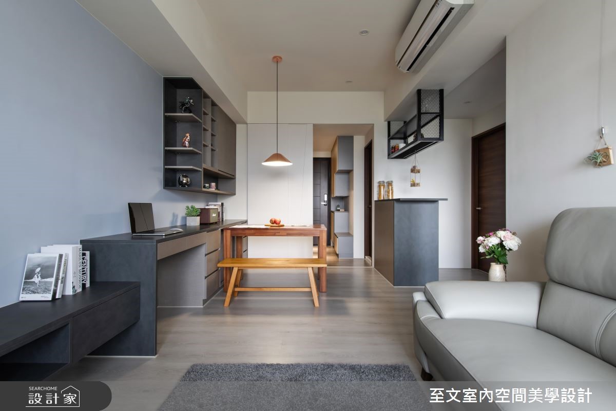 21 坪居家,設計師依循年輕夫妻的居住需求,於空間挹