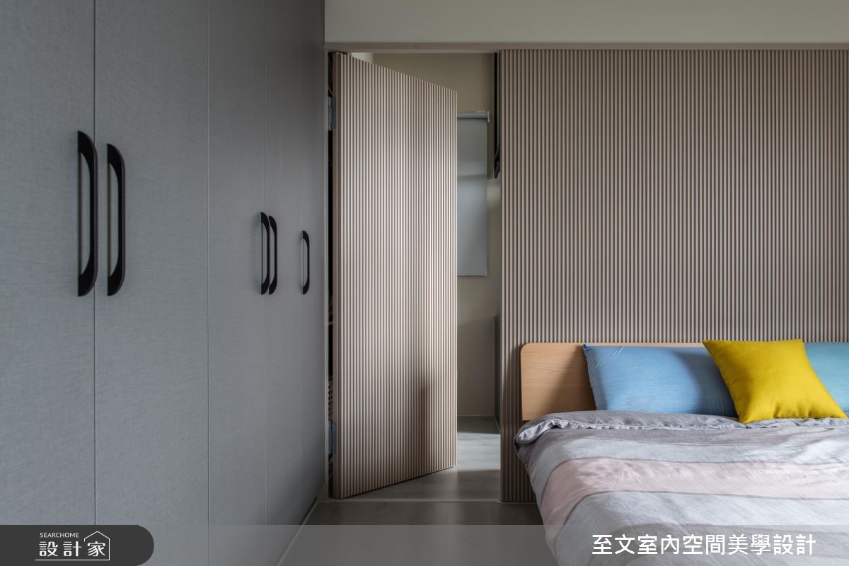 21 坪居家,設計師依循年輕夫妻的居住需求,於空間挹