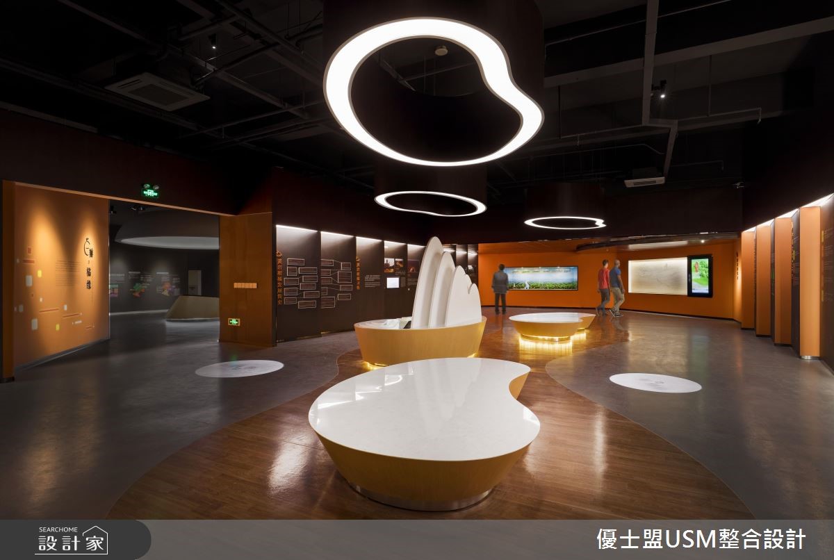 300 坪現代風展場,為一間柑橘博物館,從柑橘歷史到文
