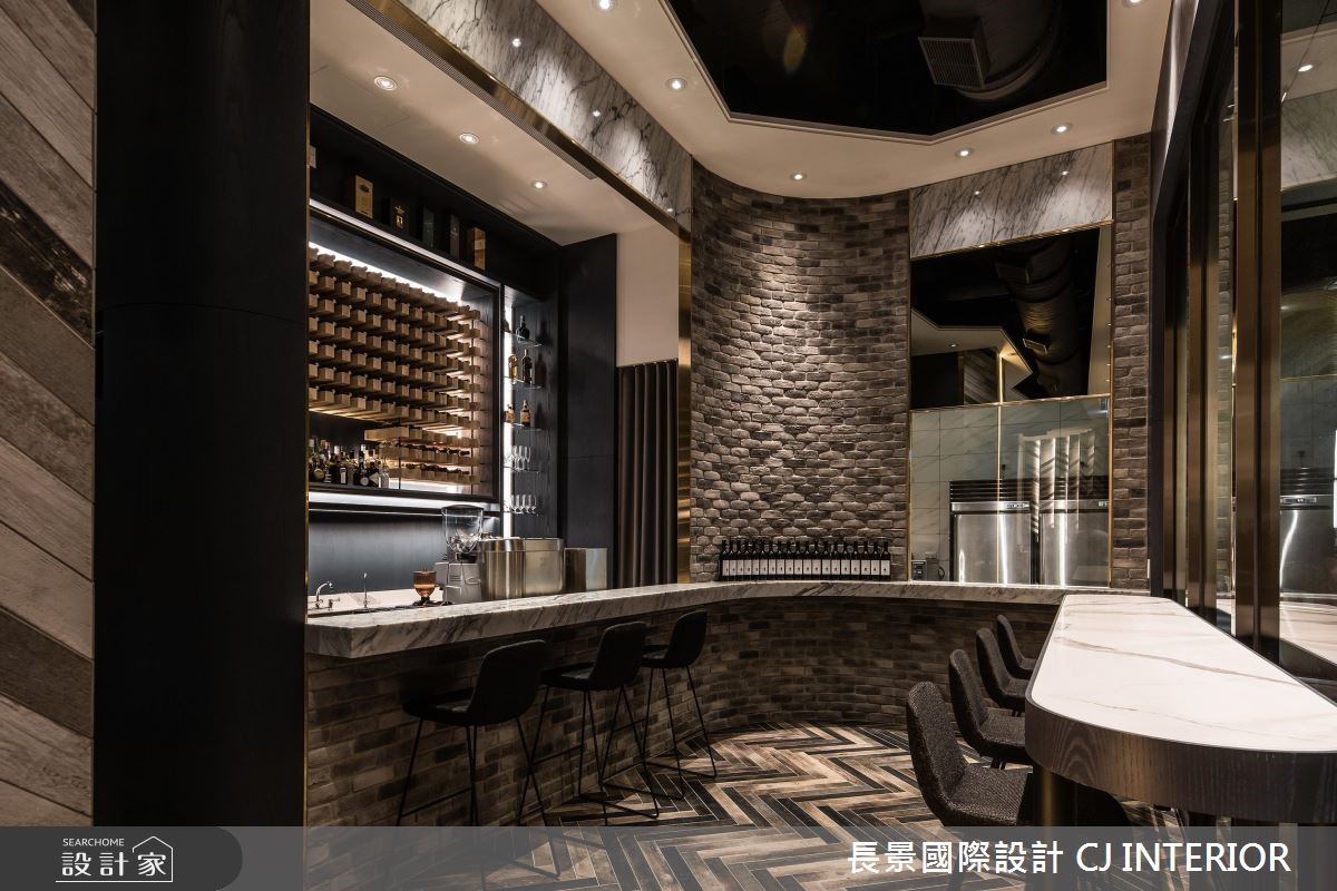 結束忙碌的工作日常,下了班怎麼能不好好犒賞自己呢?