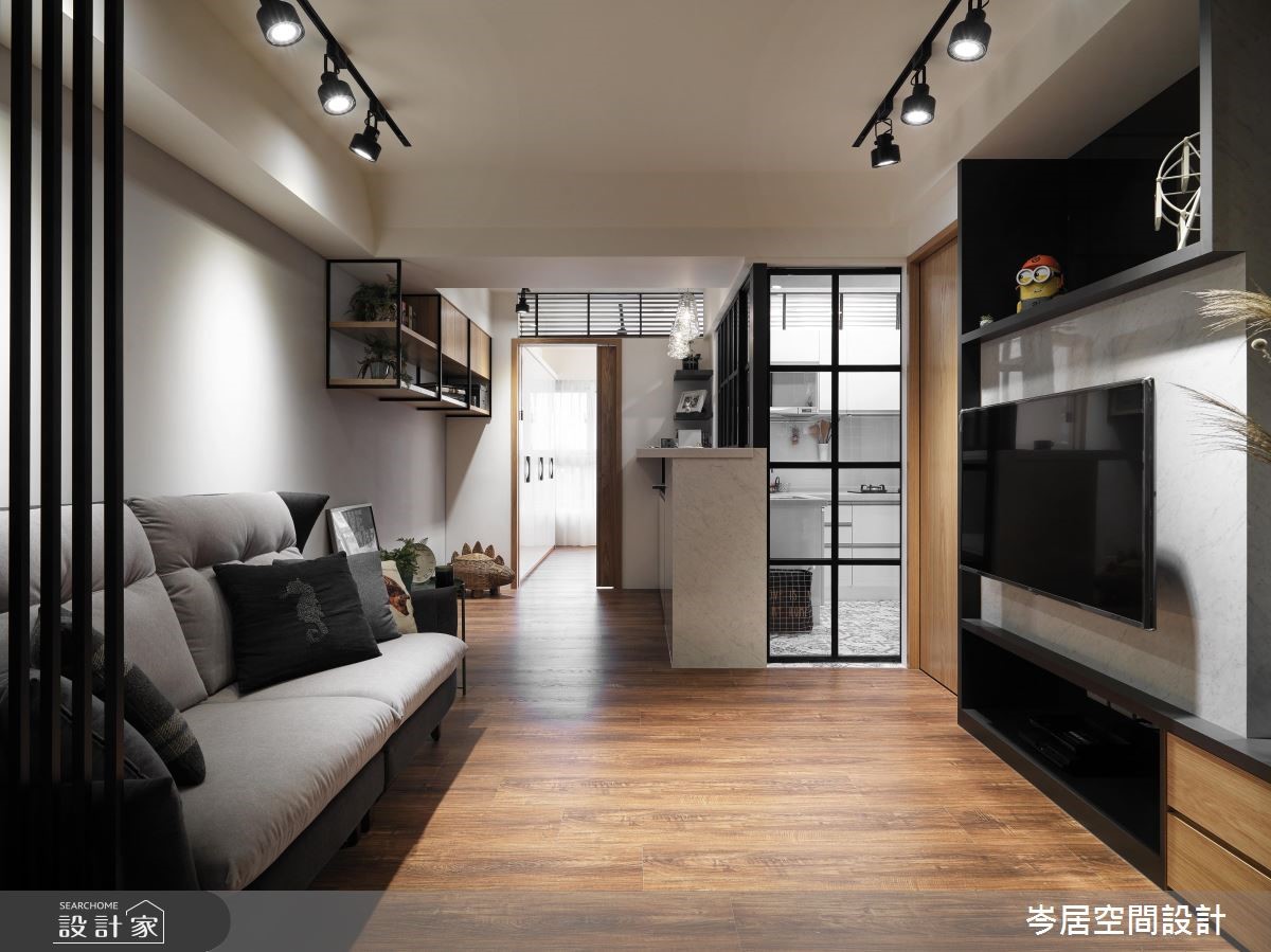 20 坪簡約風居家,空間為單面採光的狹長毛胚屋,因此