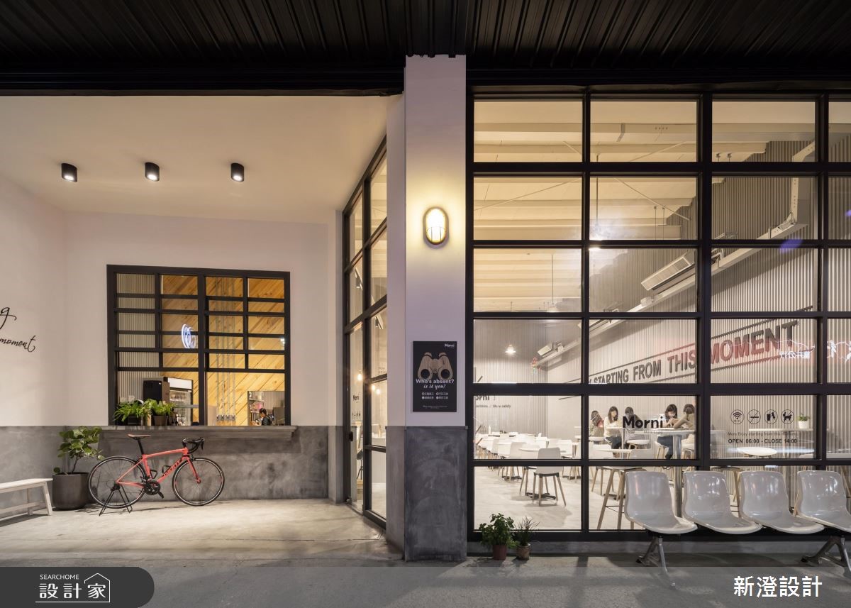 繼另一間頹廢風格的分店大受歡迎之後,莫尼早餐再次找