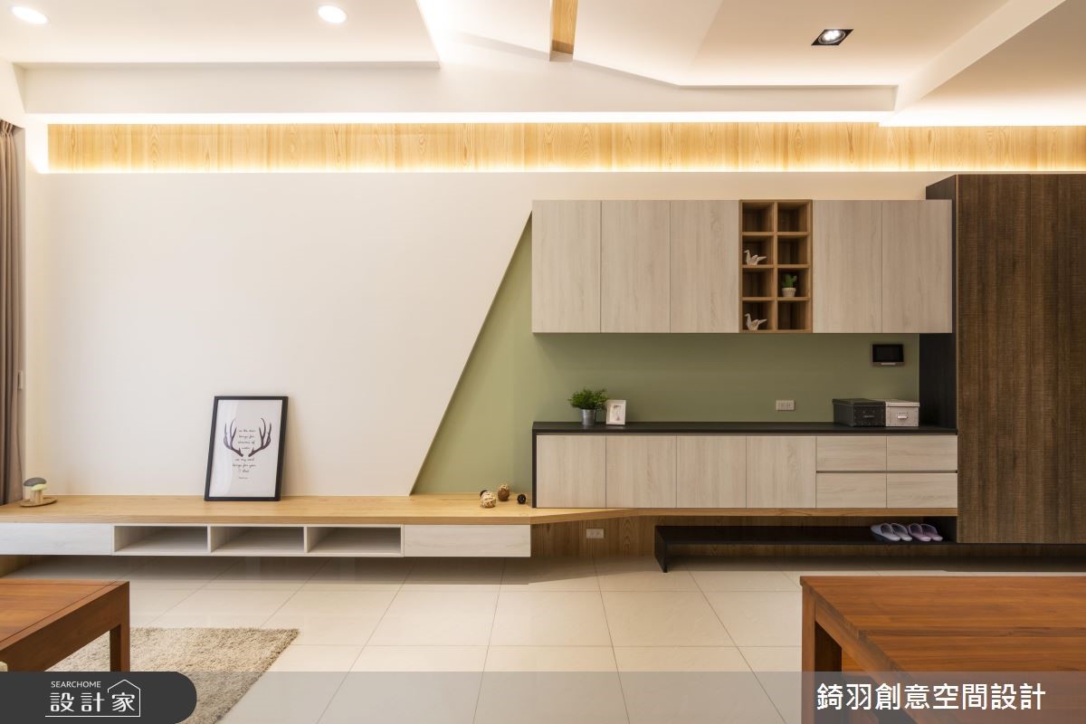 25 坪簡約風為挑高型住宅,擁有樓高及戶外陽台優勢,