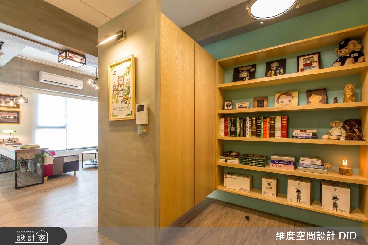 女屋主與長輩的 13 坪小天地,透過色塊藝術美學,營造