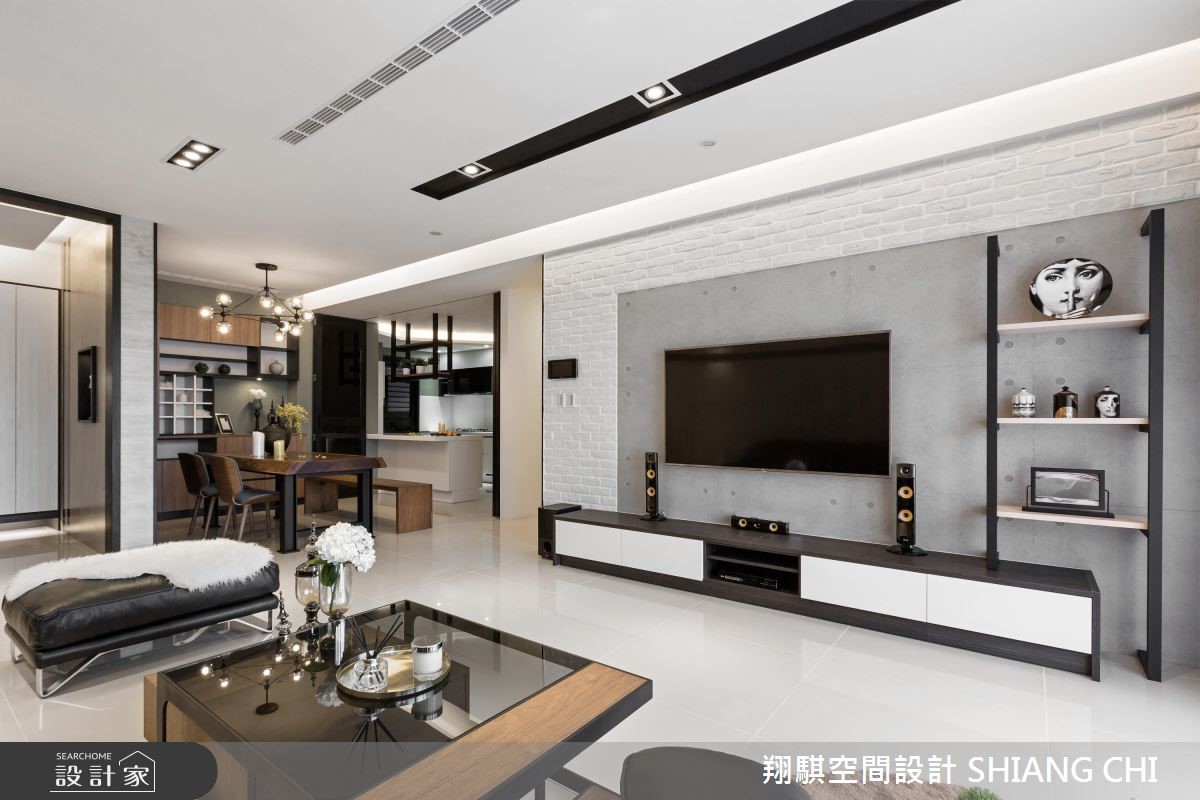50 坪的 4 口之家,設計師考量到家中成員的各自喜好,