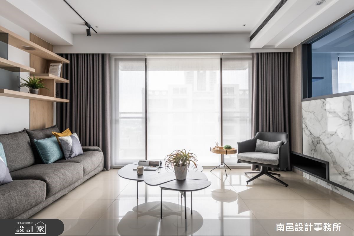 37 坪日光充裕的現代風住宅,屋主為貓咪訓練師,僅用