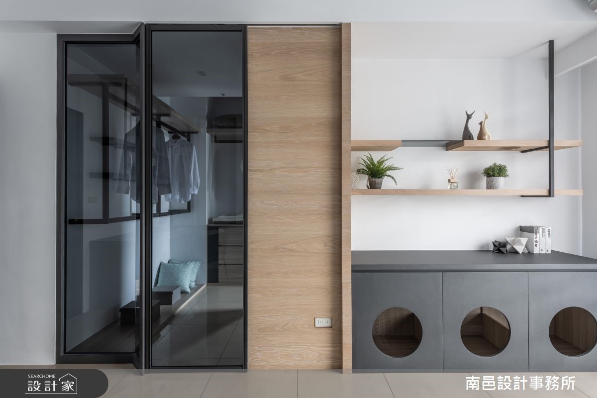 37 坪日光充裕的現代風住宅,屋主為貓咪訓練師,僅用