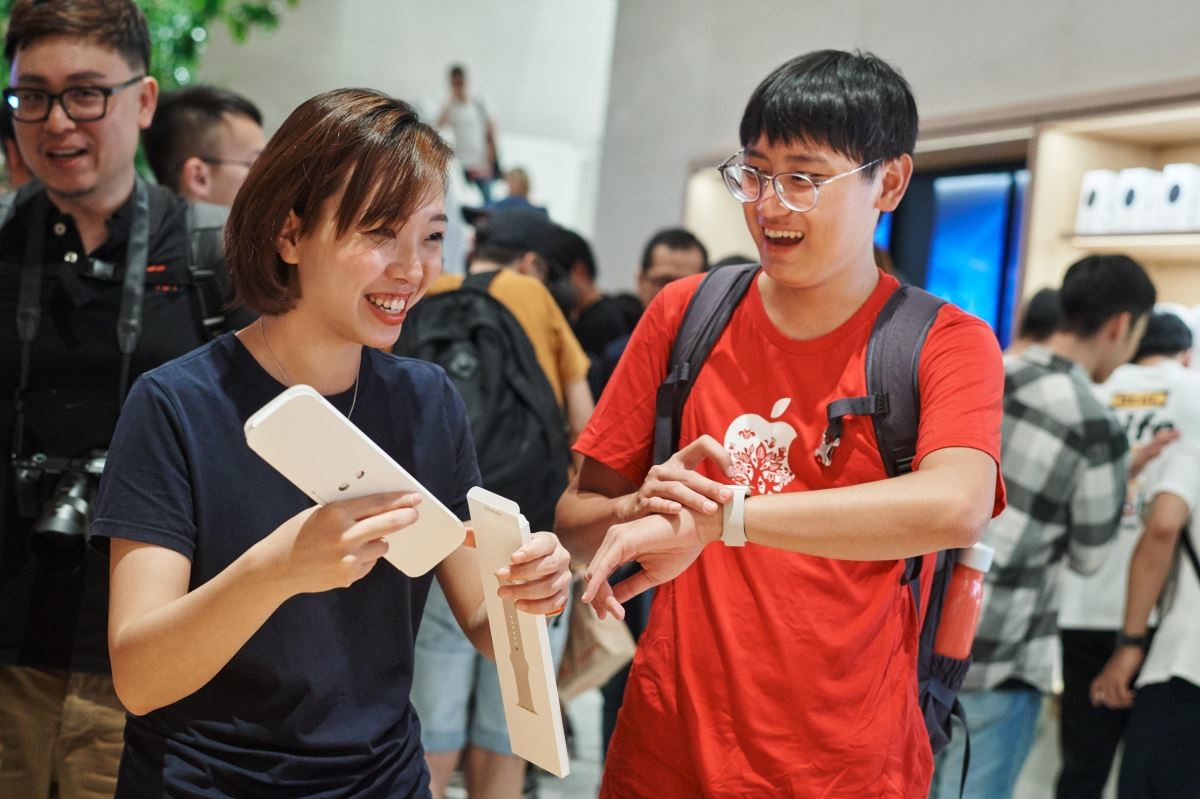 顧客可在Apple 信義 A13獲得多元、個性化的服務。 顧客可在Apple 信義 A13獲得多元、個性化的服務。