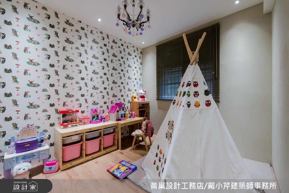 50 坪複層中古屋的屋主夫妻,相當喜愛鄉村風的舒適與