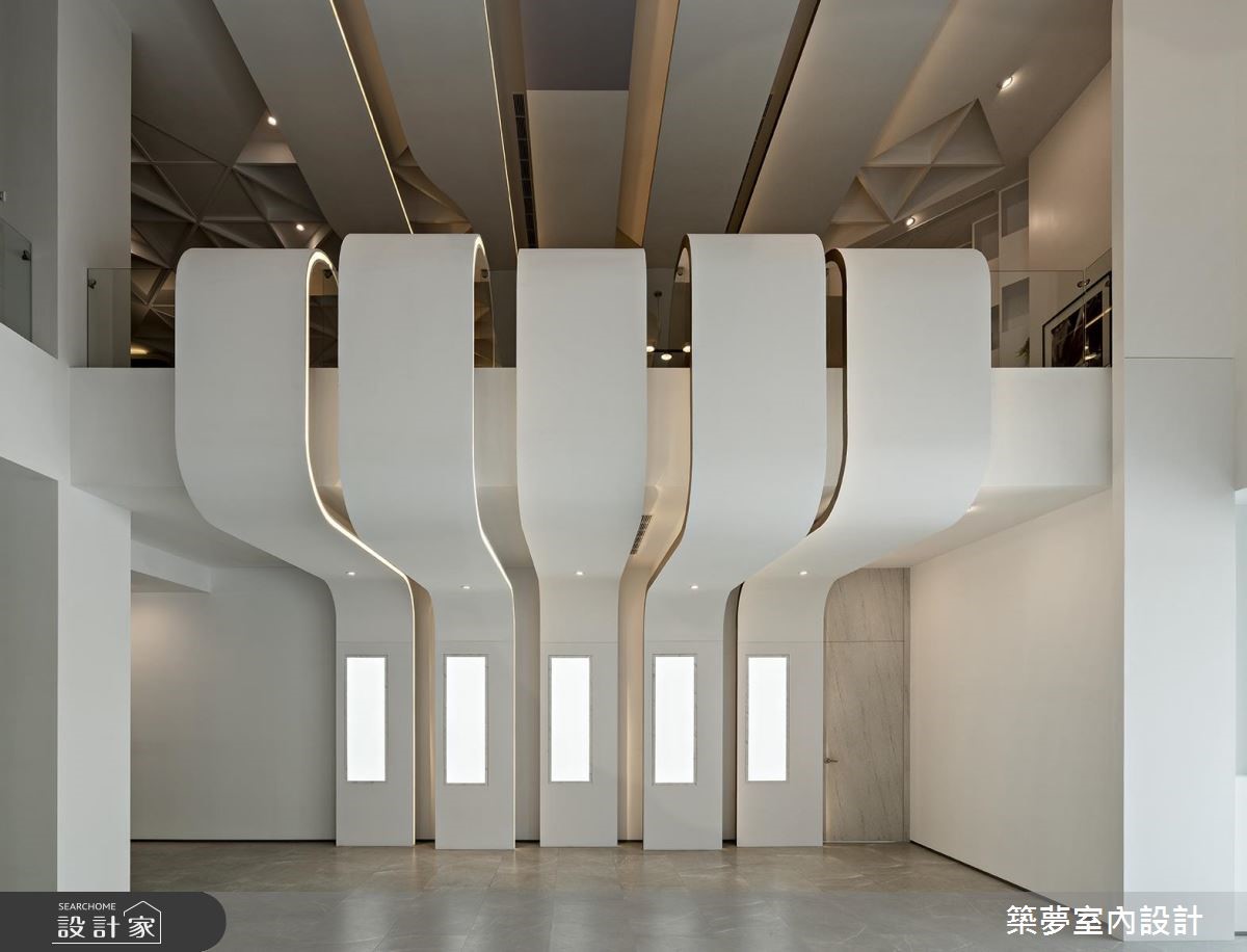 平價奢華衛浴品牌「凱撒衛浴」,其 250 坪商業展示空