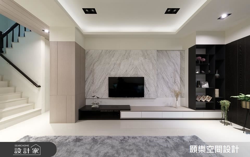 60坪的透天宅邸,清新明亮的淺白基底,陪伴著優雅灰階