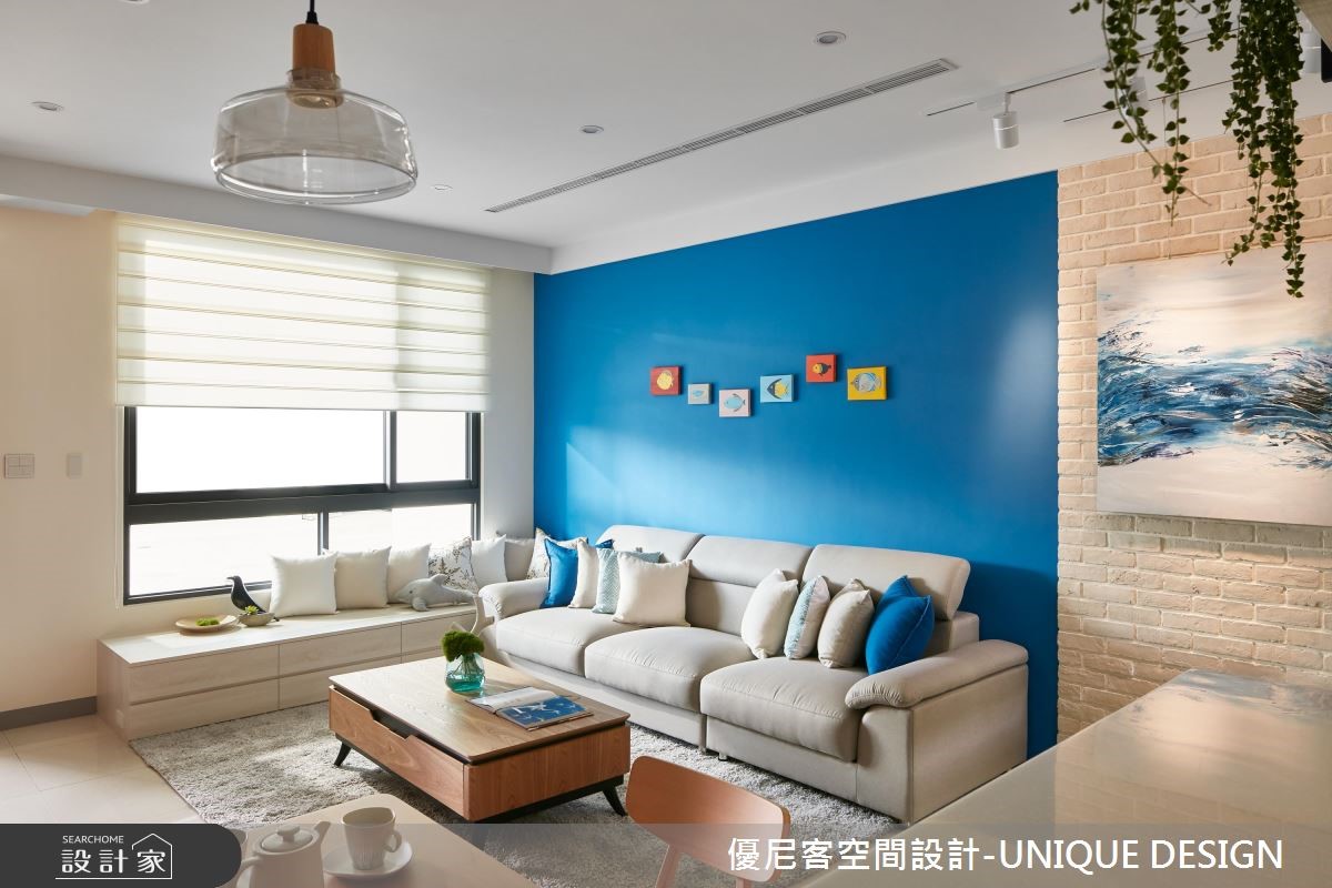 此案為坐落宜蘭的新成屋,四層透天僅隔出三房,每房坪