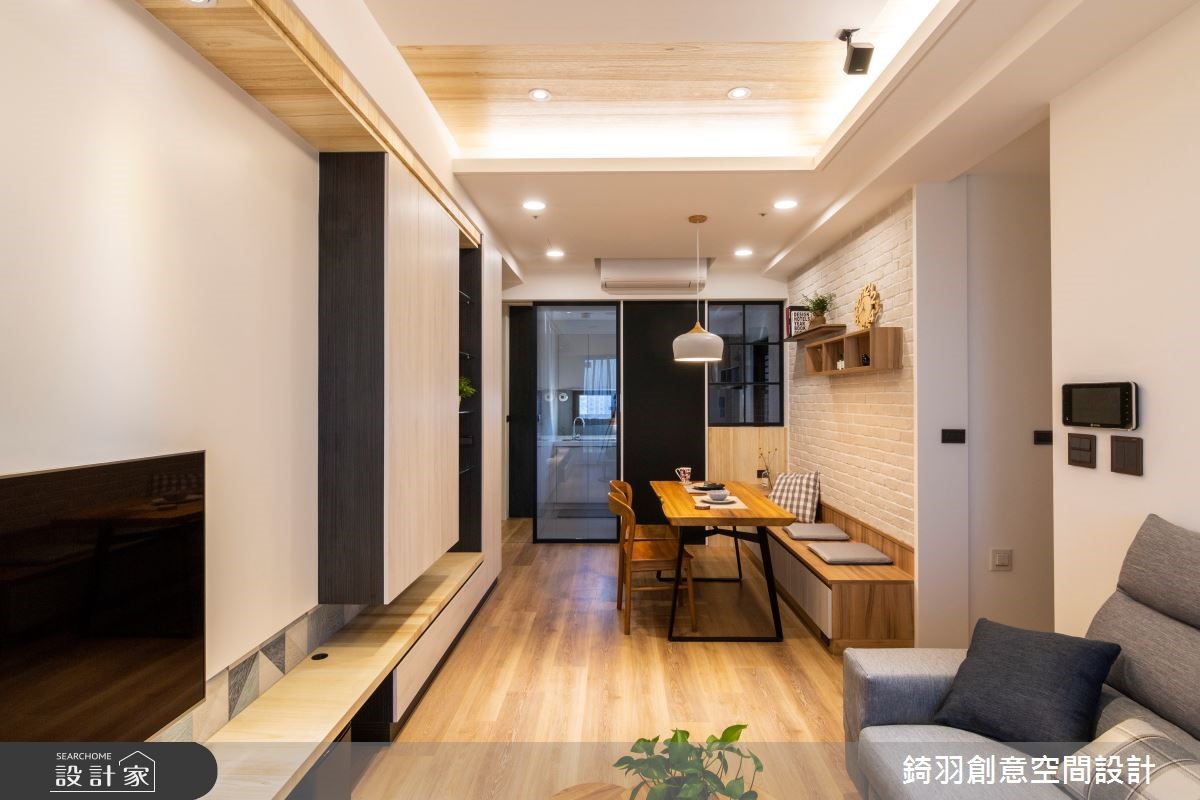 25 坪簡約風居宅屋主為一對即將步入禮堂的情侶,小倆