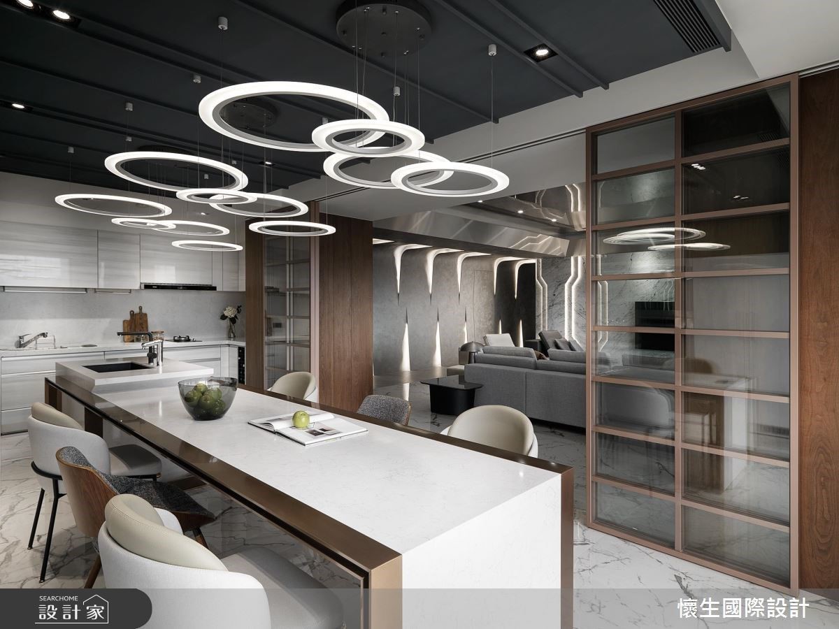 不改變原樣,怎麼做可以讓小空間變得更有質感?挑高的