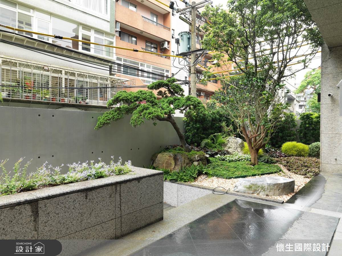 隱身繁華都會一隅的 220 坪山邊豪邸,源自一個家自地