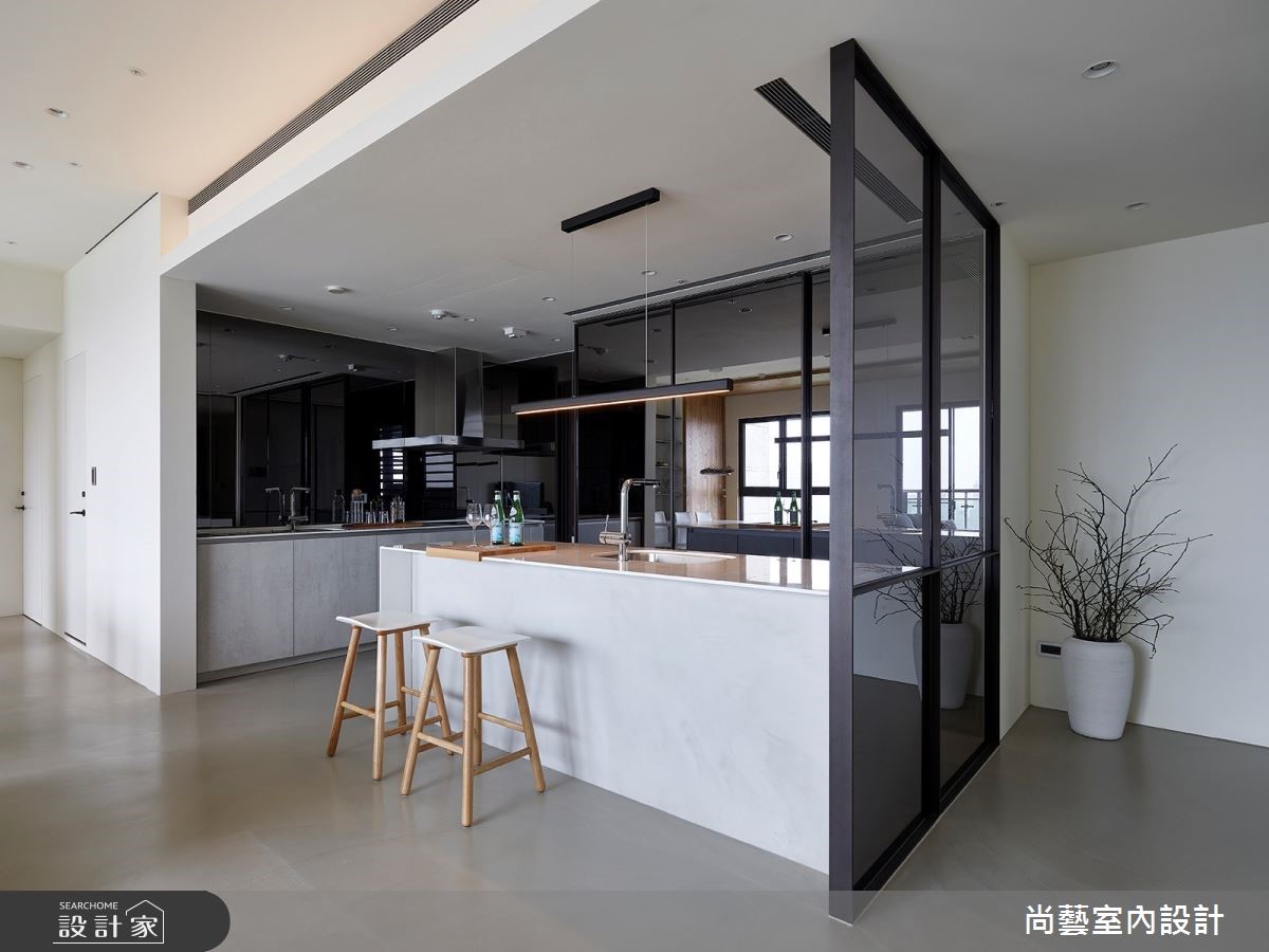 這間28坪的現代風住宅,一反我們對實品屋多以奢華建材