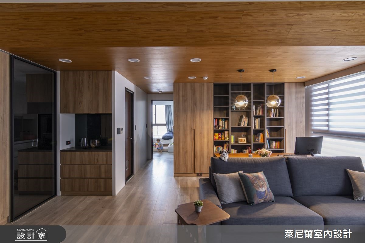 這間28坪的居家,在預售屋時即配合屋主做客變設計,透