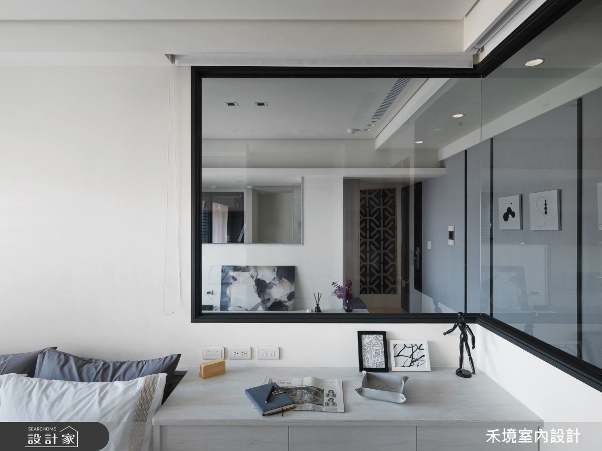 14 坪小居家,設計師不做過度繁複的裝修,僅透過壁材