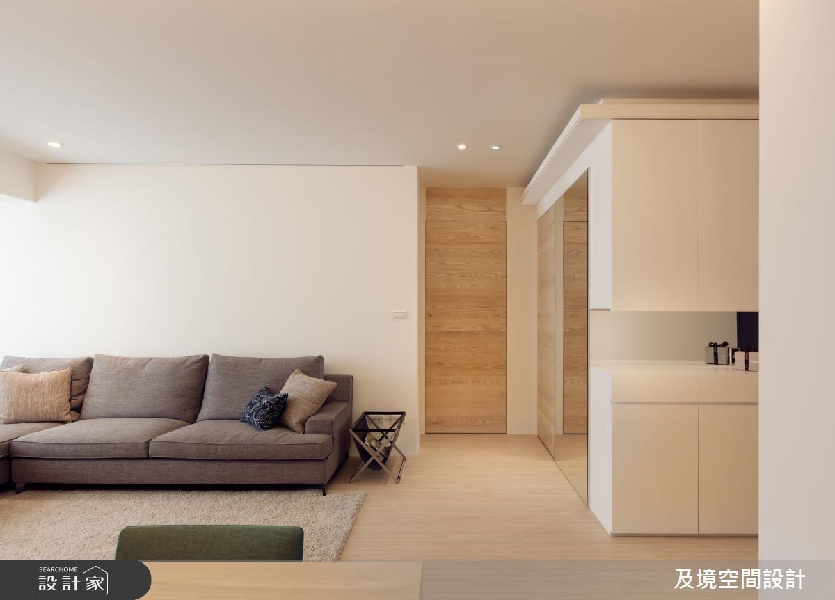 30 坪老屋的屋主從事房產業,在幫許多客戶完成購屋的