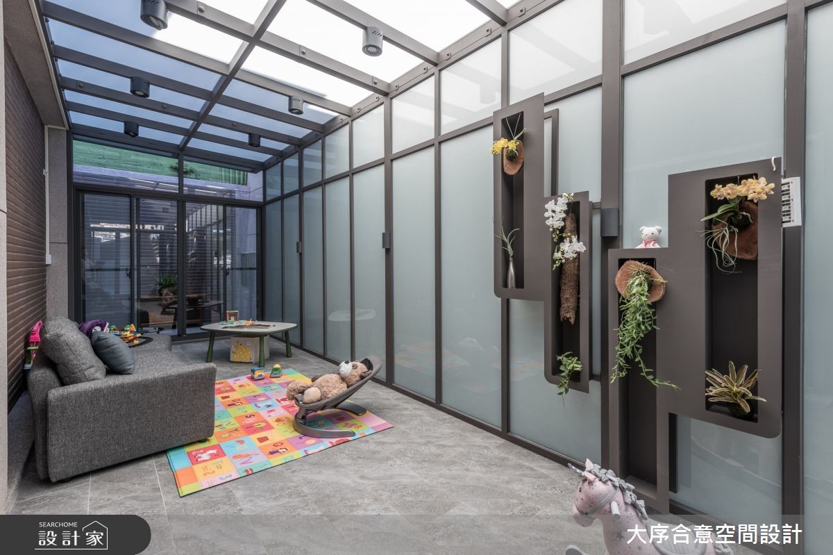 能夠跟父母與小孩一同生活是一件非常幸福的事,可是如