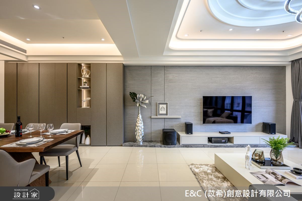 37坪現代風居家,本身採光十分優異,但卻有樑柱明顯的