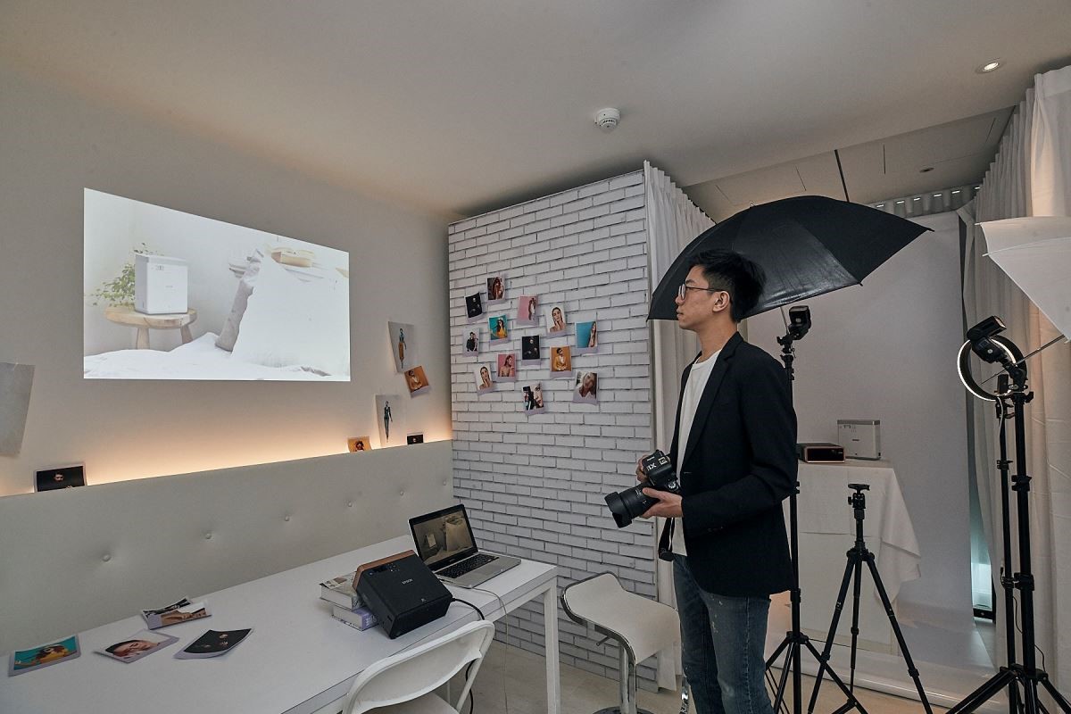 隨著智慧型手機的迅速發展,現代人的生活中充滿各式影