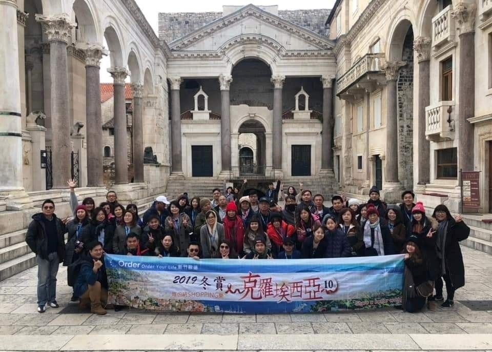 鼓勵員工擴展視野,歐德每年舉辦員工旅遊,地點堪稱是五星級路線,從克羅埃西亞,捷克、德奧、荷比法、日本、韓國、東南亞…等地。 鼓勵員工擴展視野,歐德每年舉辦員工旅遊,地點堪稱是五星級路線,從克羅埃西亞,捷克、德奧、荷比法、日本、韓國、東南亞…等地。