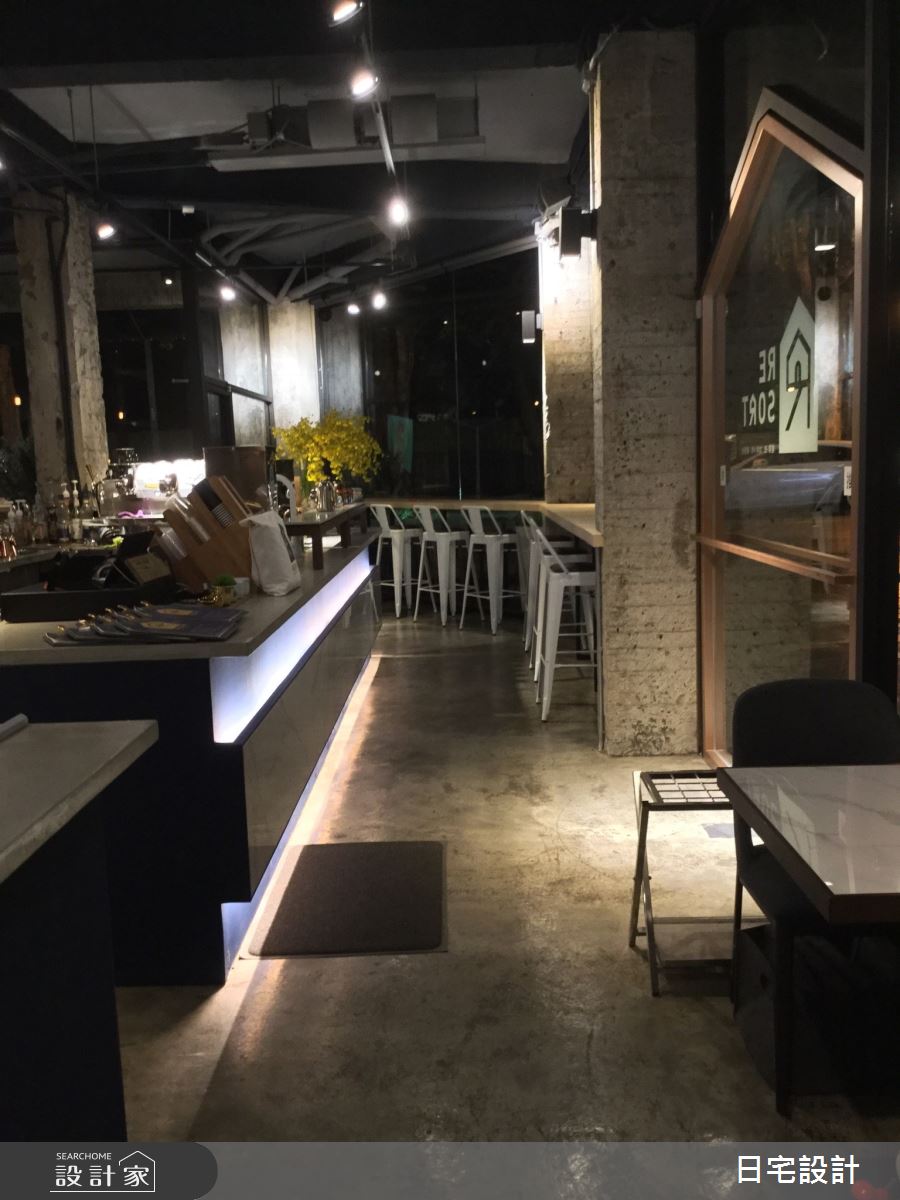 35 坪現代風咖啡店,業主希望空間能兼具個性氛圍及工