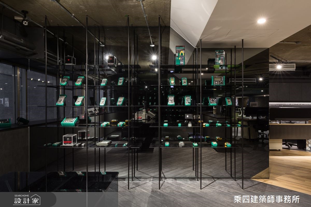 這間具有126坪的辦公空間是世界具規模的精密電子測量