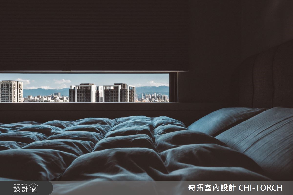 位處高樓層的17坪一家三口宅,以去繁為簡的黑灰白主色
