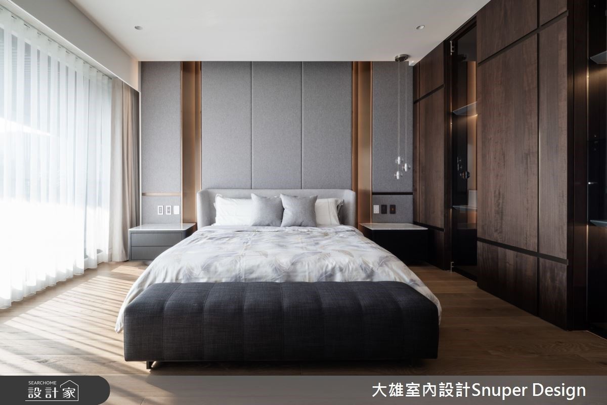 85坪空間尺度裡,延攬戶外一片河岸綠意風光,並將國際