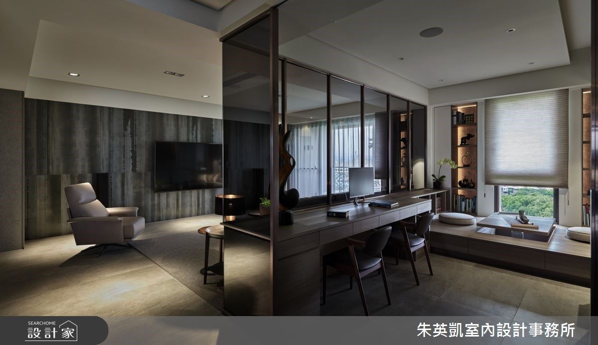 60 坪的現代風居家帶入中式元素,運用中國園林建築常