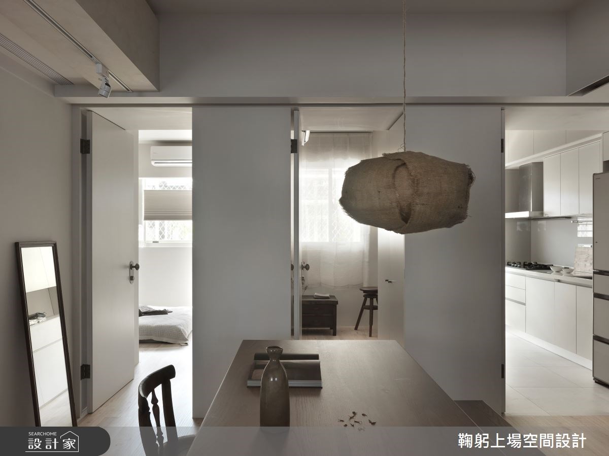 你也是極簡美學同好者嗎?崇尚簡單乾淨的金融業屋主,