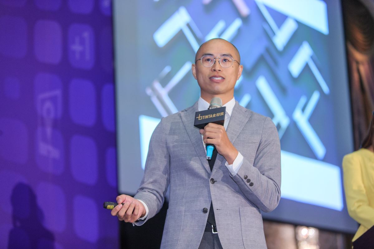 睿信三輪營業課 課長-李俊儀先生 睿信三輪營業課 課長-李俊儀先生