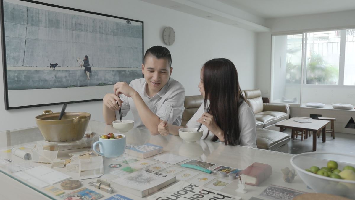 訂製餐桌收藏設計師 / 屋主夫妻生活回憶。 訂製餐桌收藏設計師 / 屋主夫妻生活回憶。