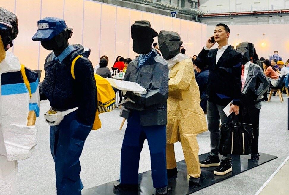 你是否也曾站在享譽國際的藝術品前,卻一頭霧水、十分